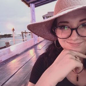 Meet your Posher, Isabella